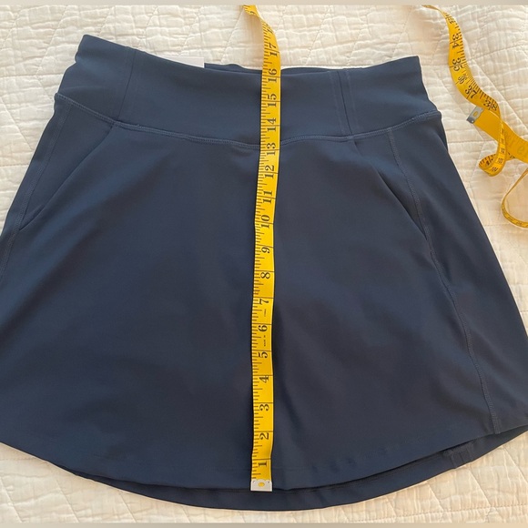 (SOLD) NWT Lole Navy Pull-on Active Skort - Picture 7 of 10